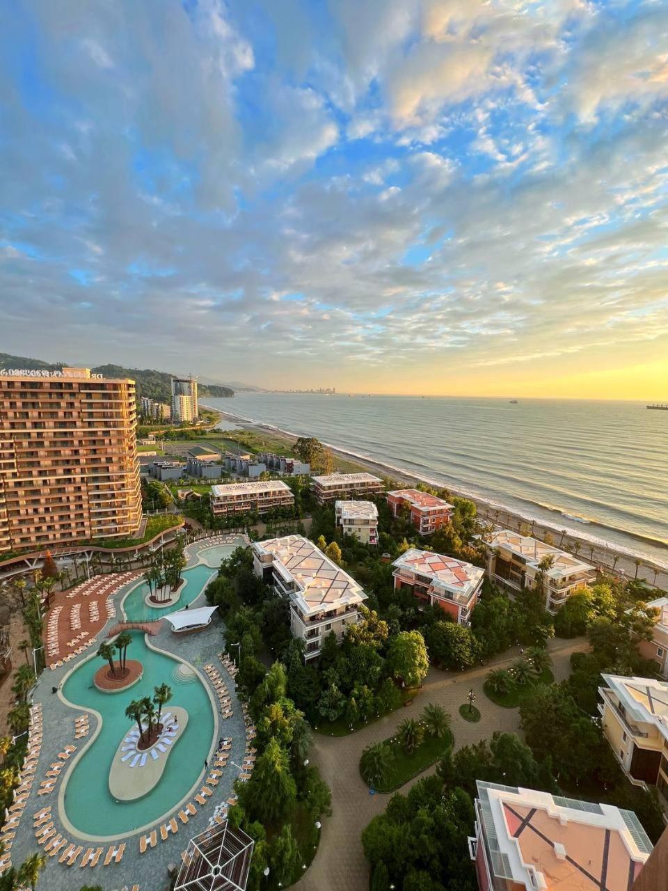 Luxury Oasis Apartment Чакви Екстериор снимка