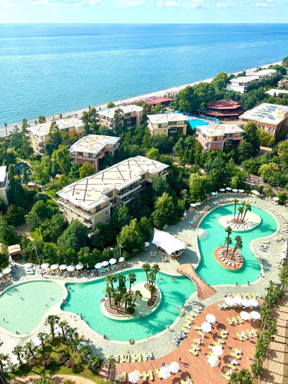Luxury Oasis Apartment Чакви Екстериор снимка