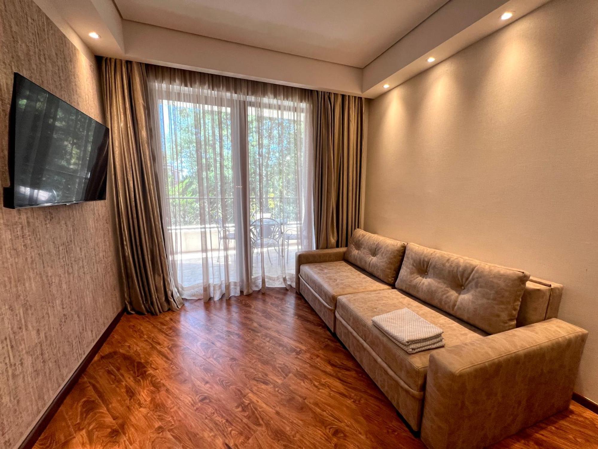 Luxury Oasis Apartment Чакви Стая снимка