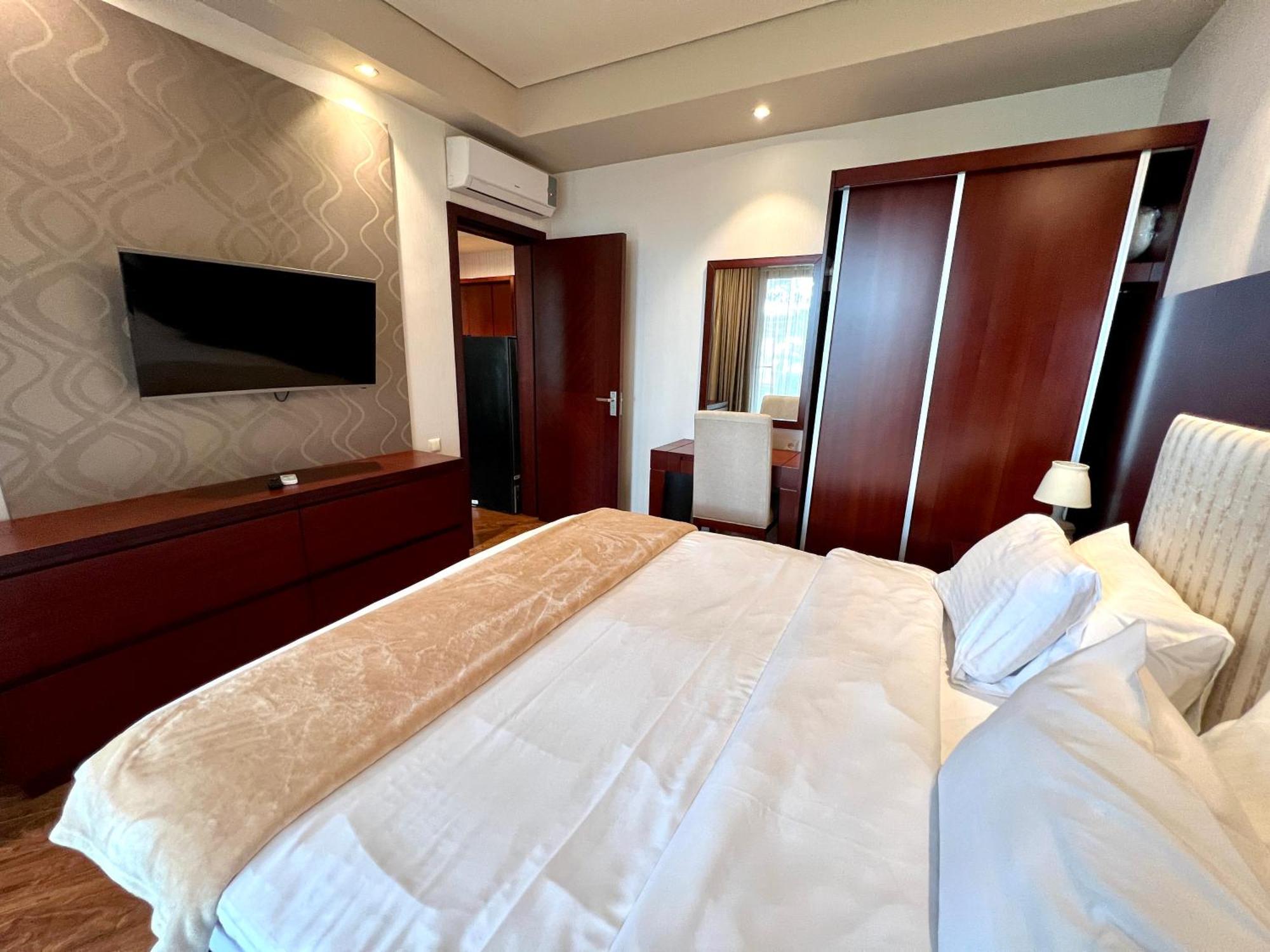 Luxury Oasis Apartment Чакви Стая снимка
