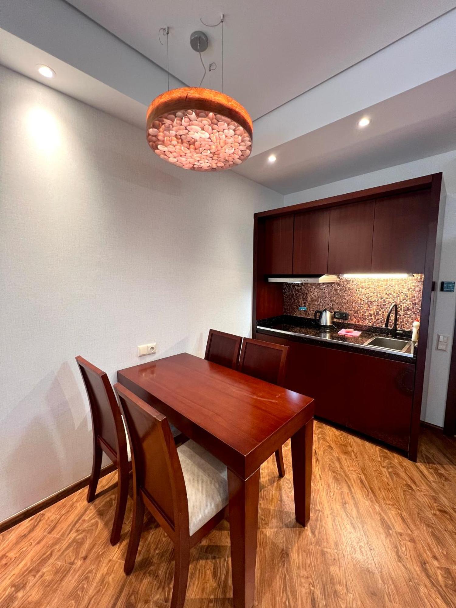 Luxury Oasis Apartment Чакви Стая снимка
